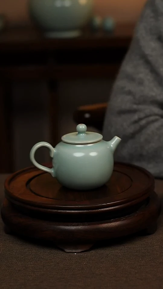 瓷片仿古天青全手工小苹果壶130ml 微瑕 不带礼盒