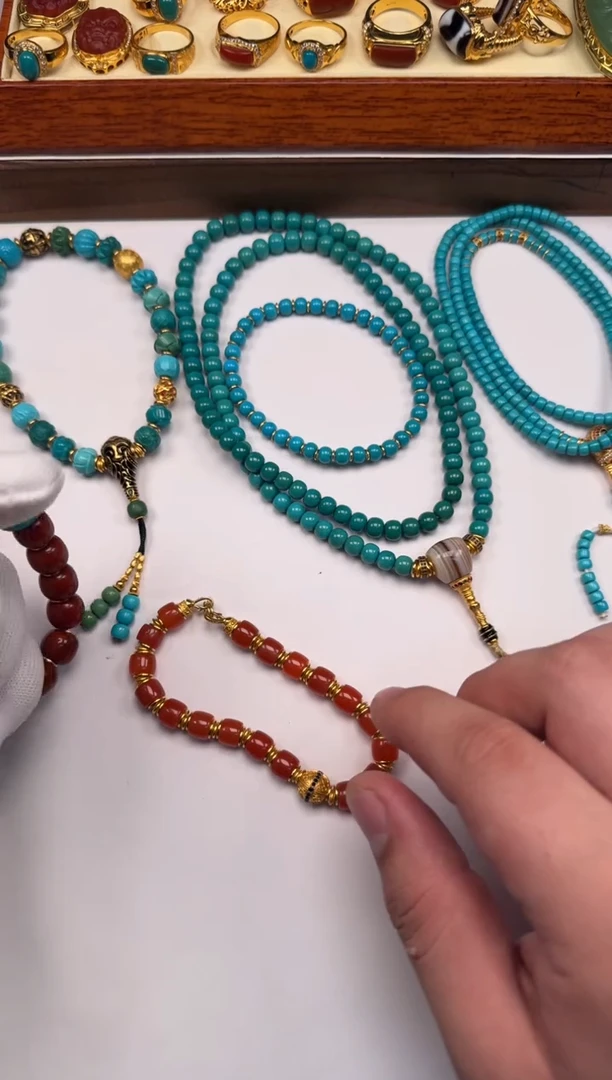 18K金镶嵌南红玛瑙挂件不****～手串手串