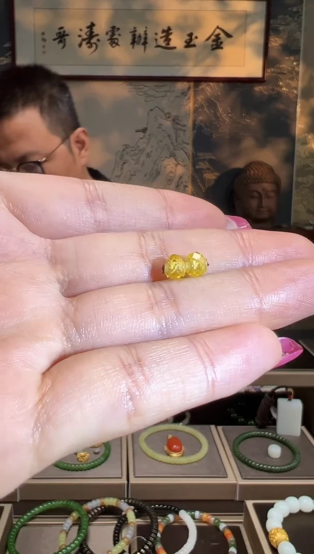 【闪购商品】合成立方氧化锆手链足金镶嵌黄色