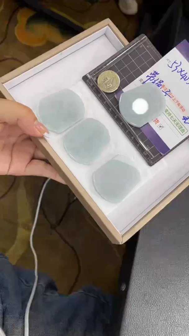 未镶嵌挂件翡翠大无事牌多样性发其一CP10配绳