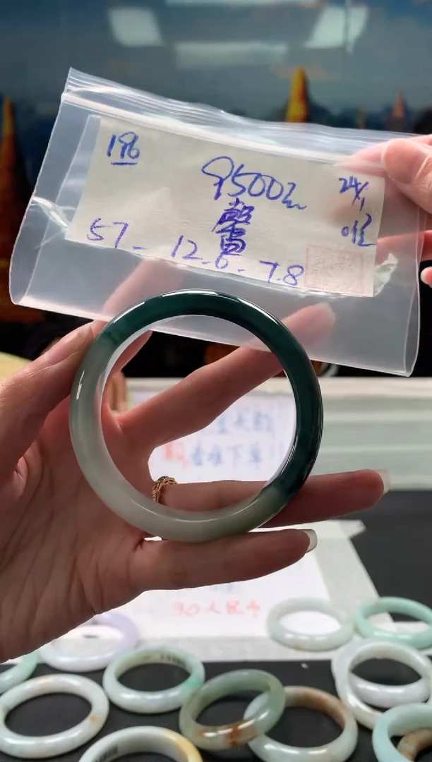 【闪购商品】翡翠手镯未镶嵌翡翠手镯 下单联系小耳机#196