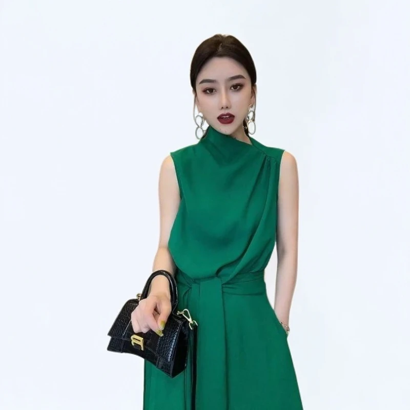 绿色气质连衣裙女2025夏季新款炸街设计感小众连衣裙系带大摆长裙