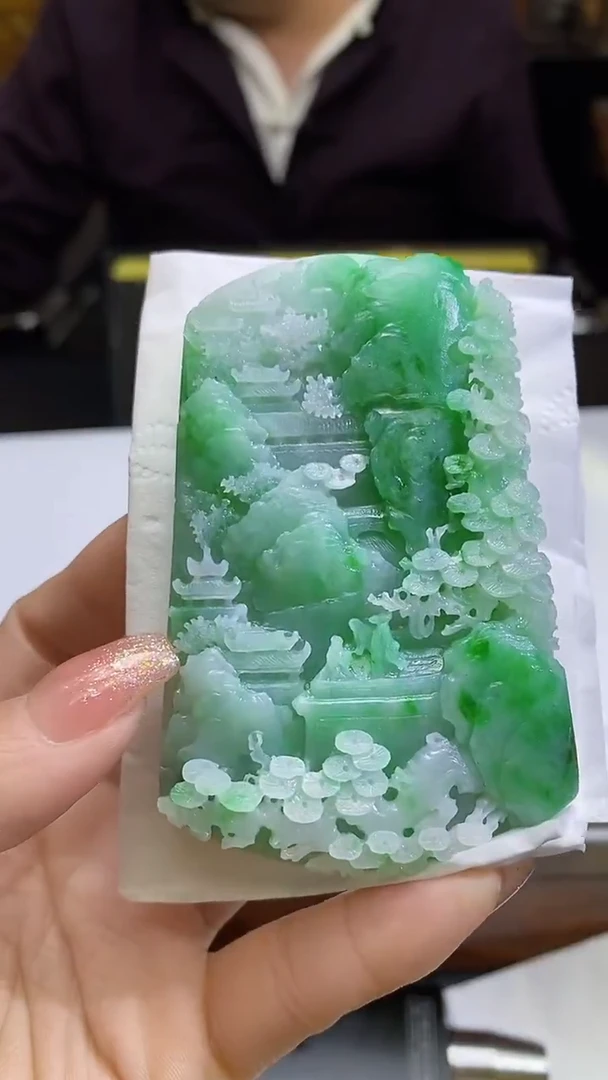 未镶嵌定制翡翠08/0103/W山水