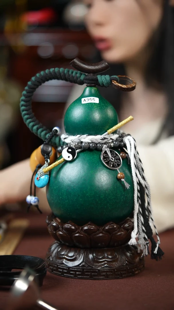 【闪购商品】355号500ml左右的非遗漆器酒葫芦