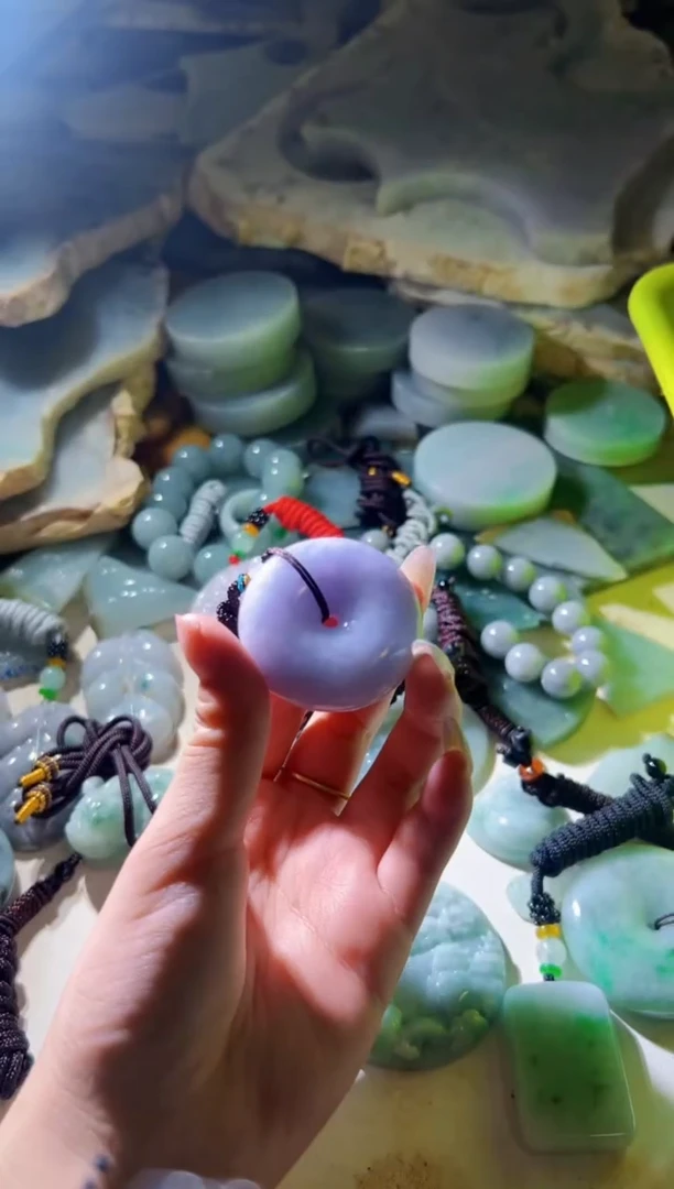 翡翠未镶嵌颈饰翡翠A货小蒋1