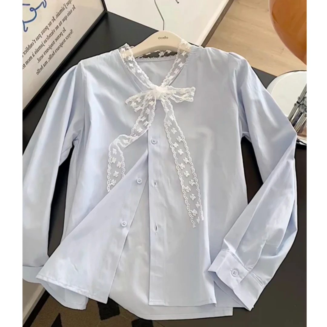蓝色气质蕾丝拼接v领衬衫女春季新款设计感小众别致百搭显瘦衬衣