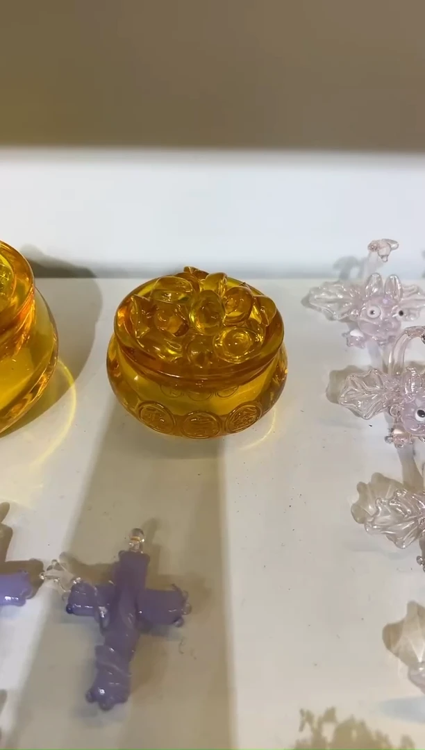手工艺品琉璃聚宝盆