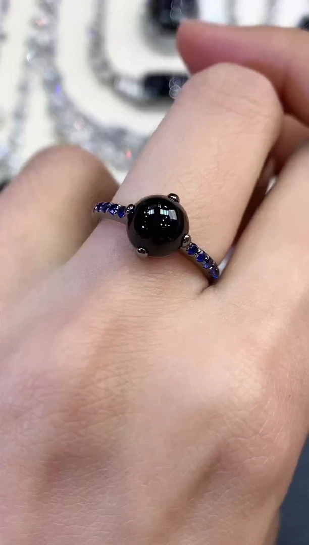 【闪购商品】翡翠戒指18K金镶嵌  D9