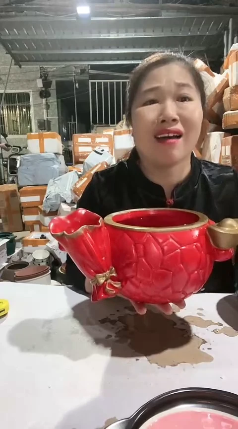 陶瑕疵树脂红色花盆
