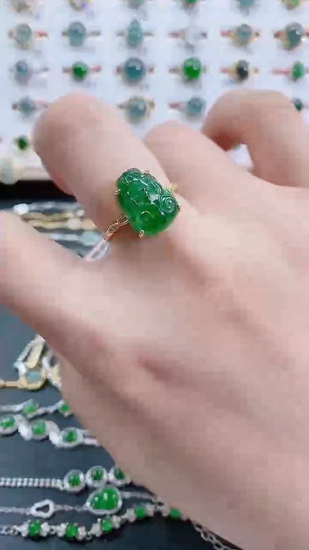 银S925镶嵌戒指翡翠天然翡翠