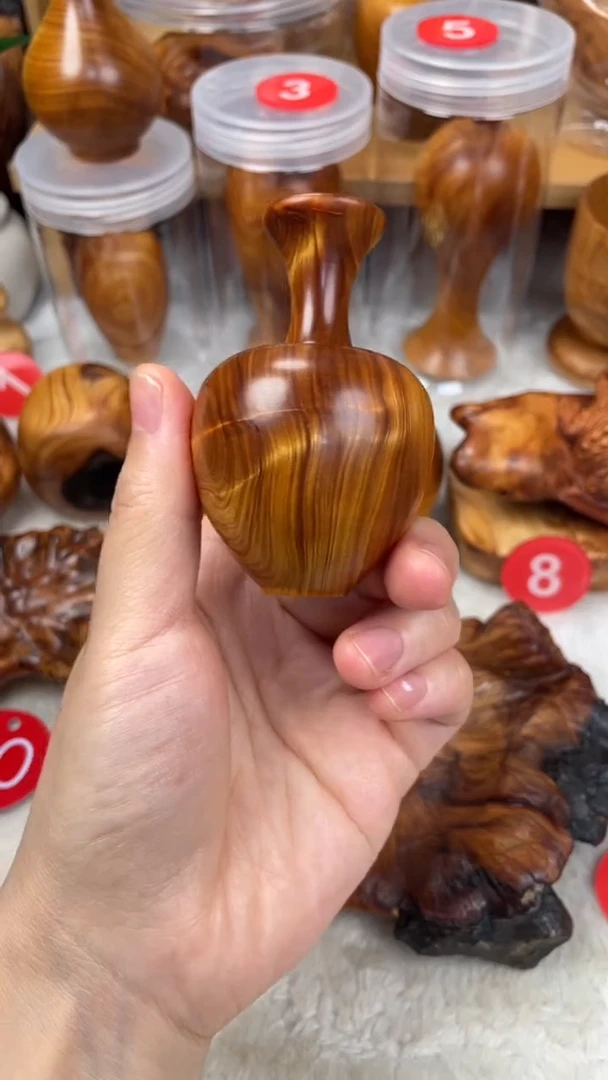 木粉***掌太行崖柏精品花瓶-自带天然木质香