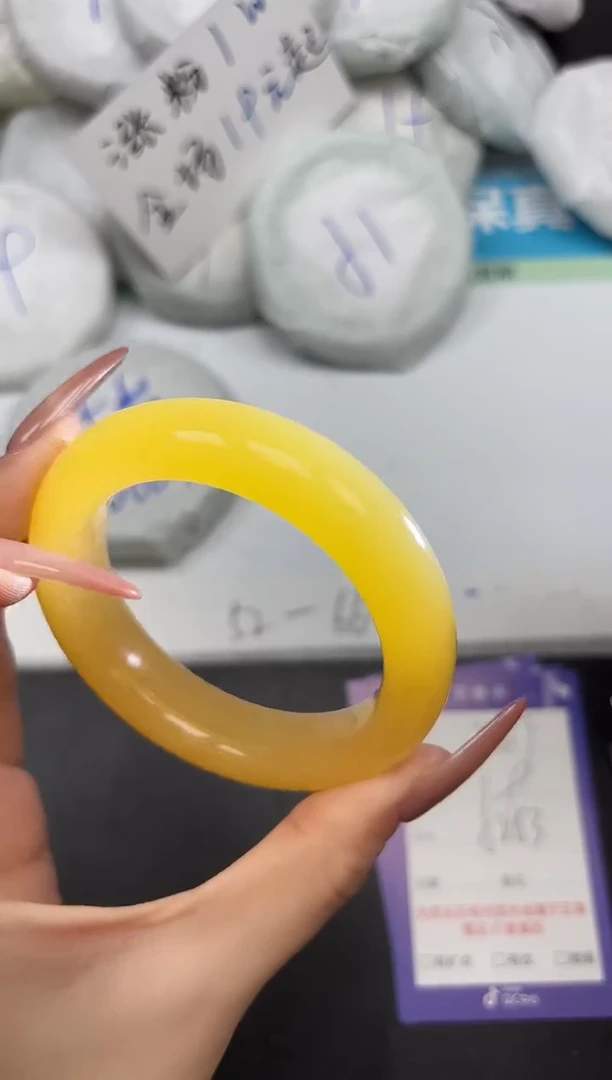 未镶嵌手镯石英质玉207-52-53