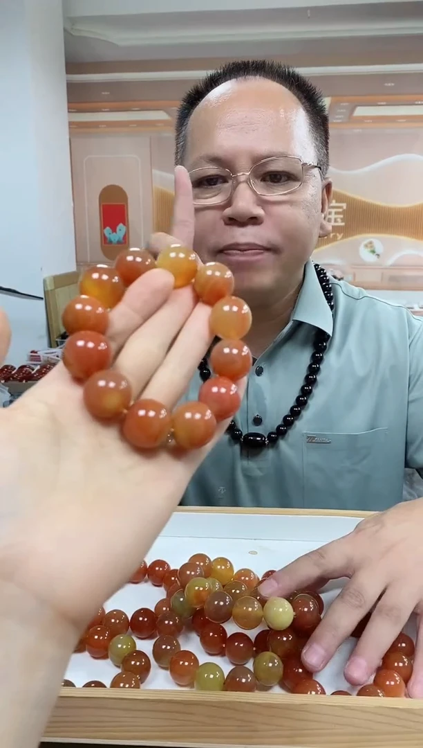 未镶嵌手串玛瑙/玉髓盐源玛瑙手串尺寸20mm