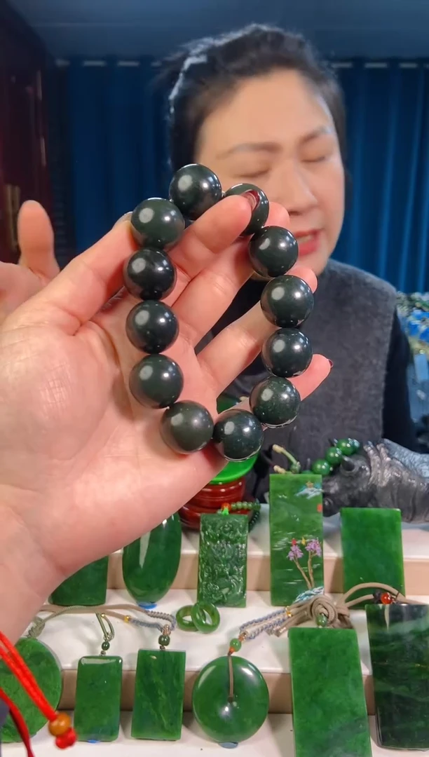 【闪购商品】和田玉挂件未镶嵌1