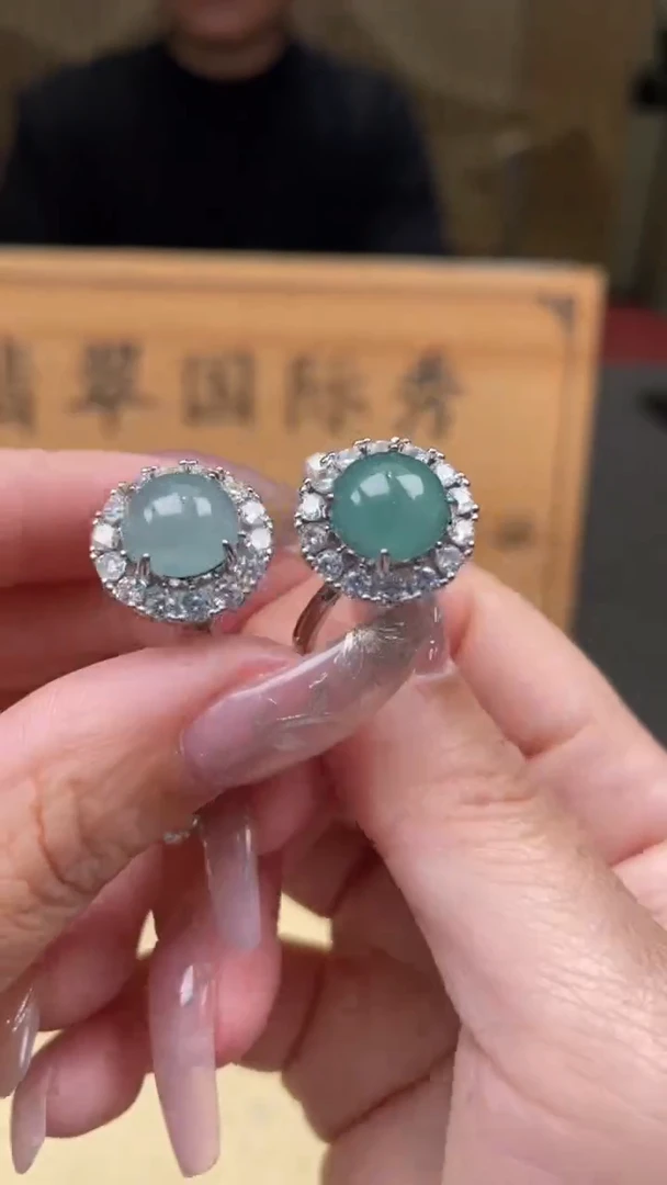 【闪购商品】翡翠颈饰未镶嵌多样性发货 (只发一件) *A14
