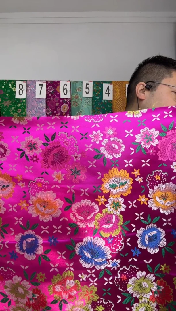 混纺满18元包邮 幅宽90.60    长