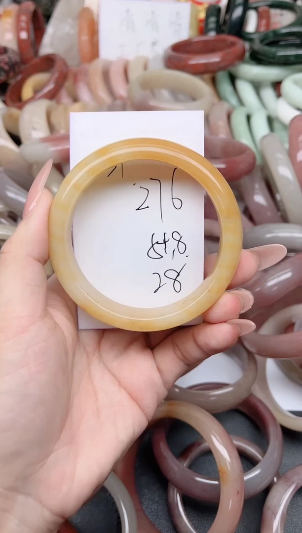 未镶嵌手镯石英质玉276