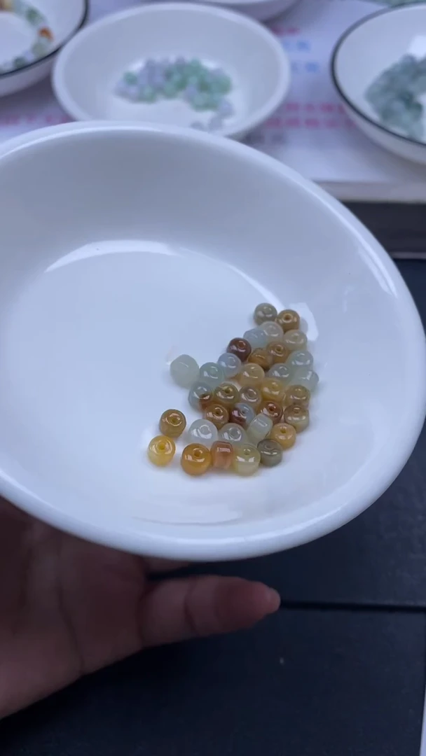 颈饰未镶嵌翡翠雪欣散珠定制diy