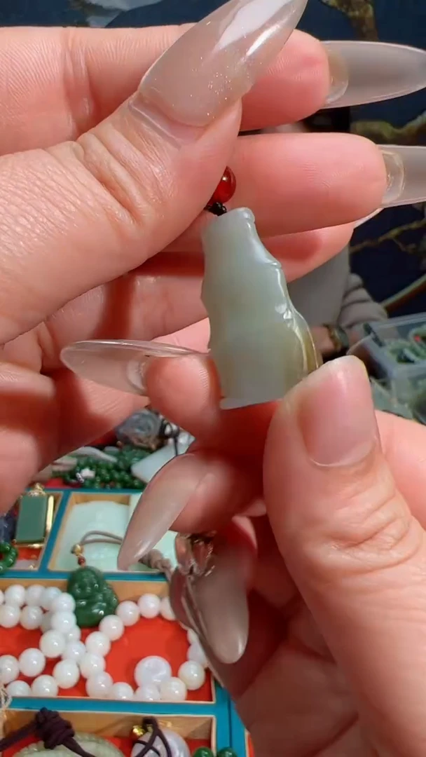 【闪购商品】和田玉吊坠未镶嵌1