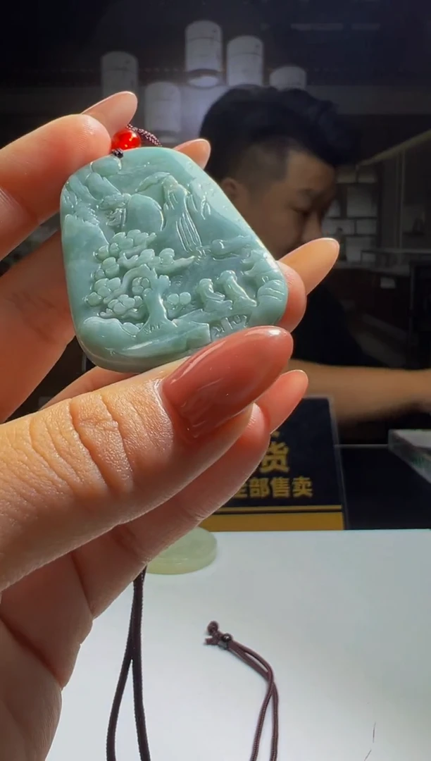 颈饰未镶嵌翡翠2025-9-13-2