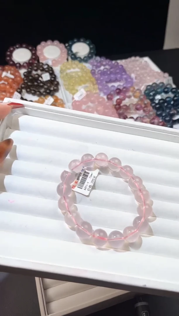 【闪购商品】水晶手链未镶嵌多样性发一莫粉12mm