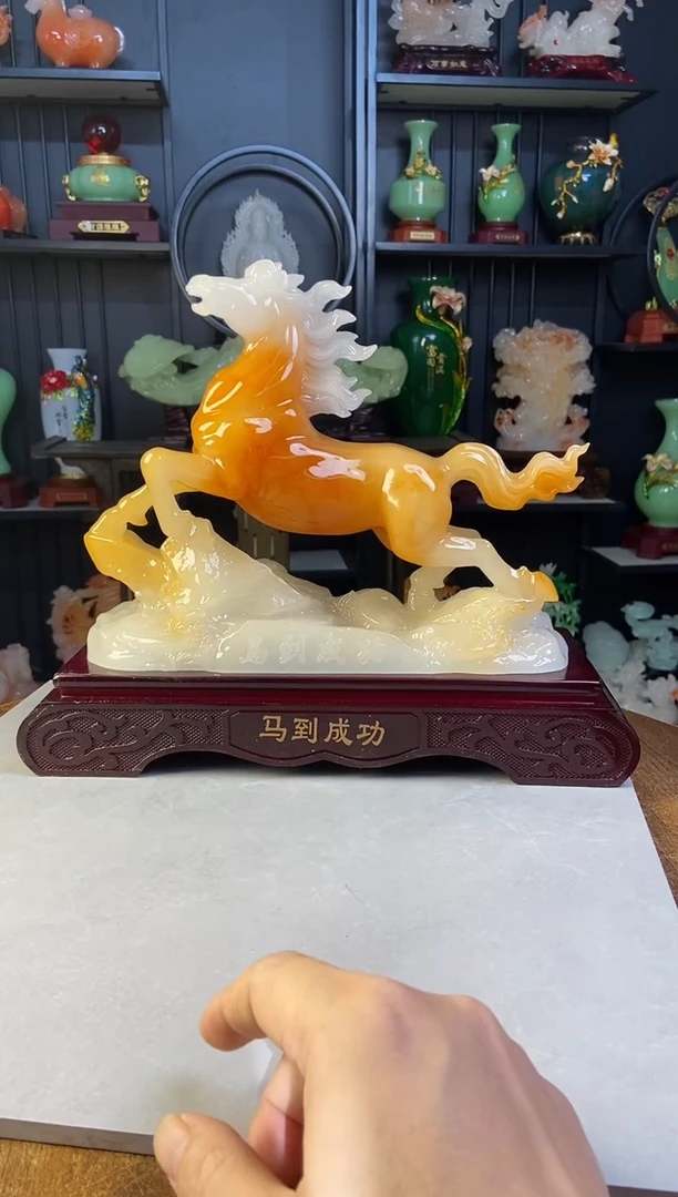 石材红花马到成功