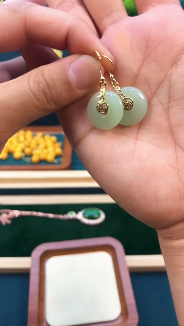 和田玉14K金镶嵌耳饰E205