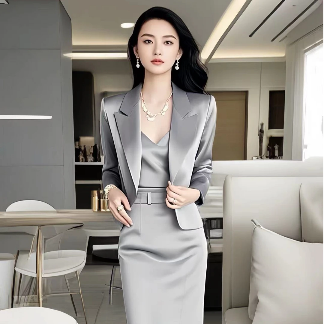 气质时尚御姐高级感设计感显瘦爆款超仙长款韩版外套搭长裙两件套