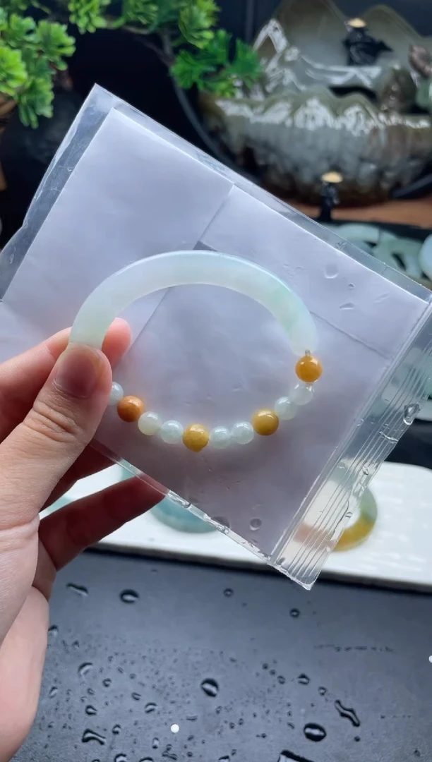 未镶嵌手链翡翠翡翠半镯