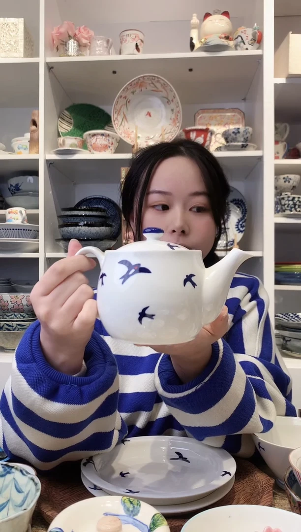 陶瓷【微瑕】有田烧燕子茶壶