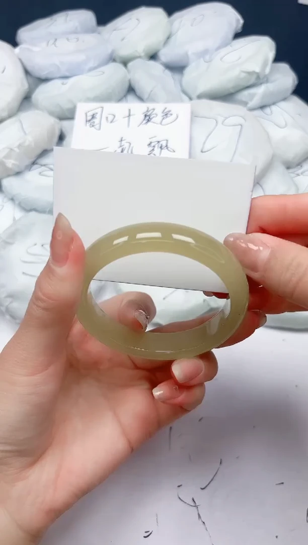 未镶嵌手镯石英质玉A441//57