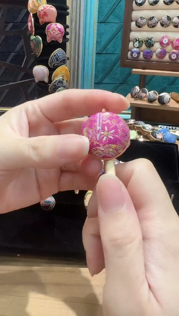 【闪购商品】【孤品车2.21】火龙果色大丸子一个