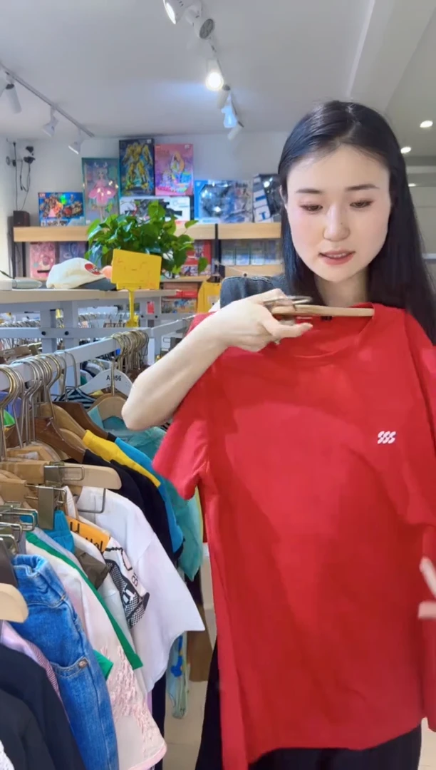 130斤上衣成人...