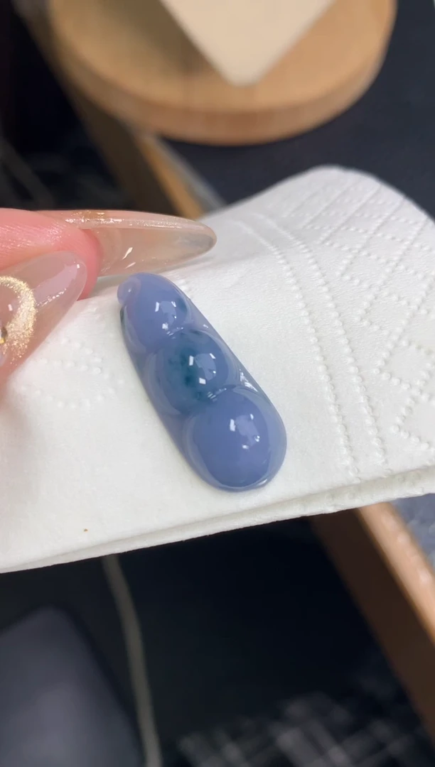 未镶嵌定制翡翠豆子