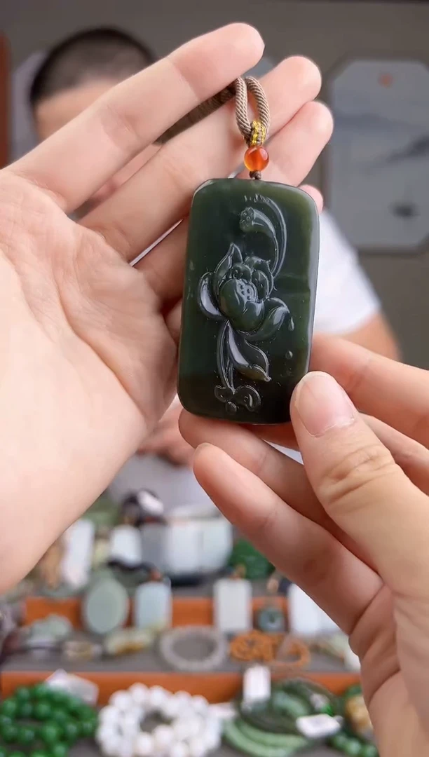 和田玉未镶嵌颈饰  多样性发货 拍一单发一个