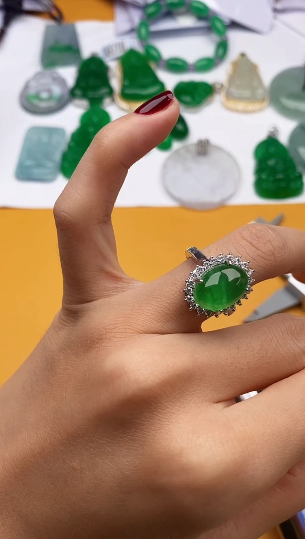 高端甄选吊坠（一物一图）3000058