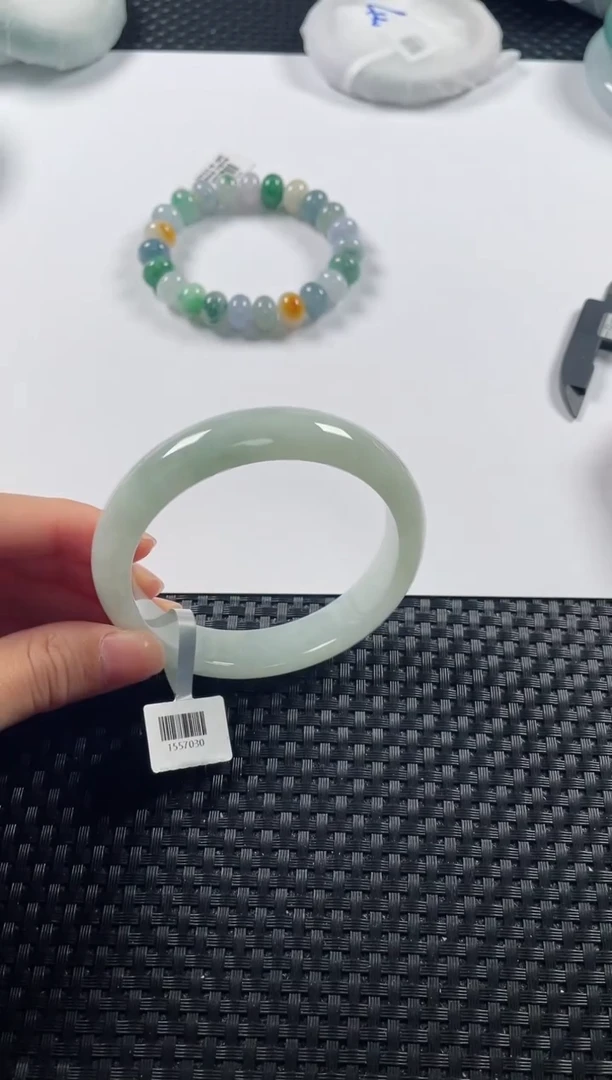 未镶嵌手镯翡翠基地发货H 7519 59+