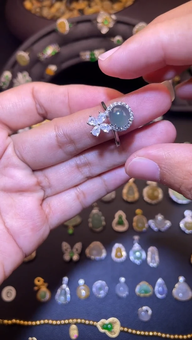 吊坠(不含链)银S925镶嵌翡翠1