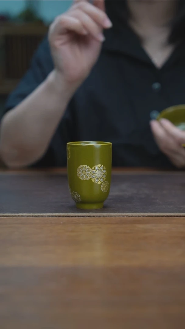 杯景德镇茶叶末堆金皮球花闻香杯