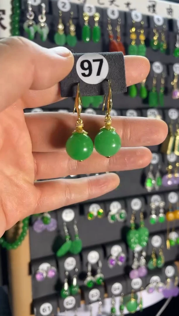 【闪购商品】翡翠颈饰银S925镶嵌97....