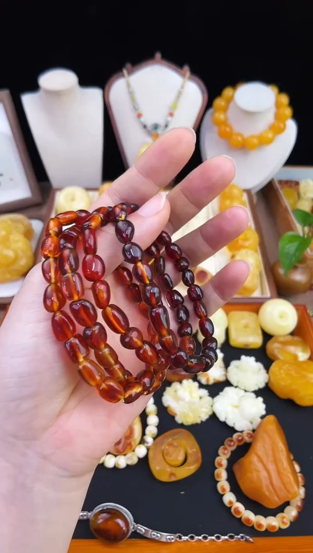 琥珀未镶嵌珠宝奇石多样性发其一