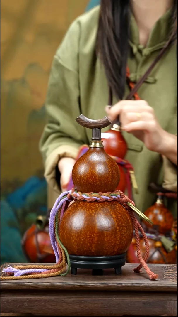 YY014简约大漆款天然酒葫芦（一物一拍）