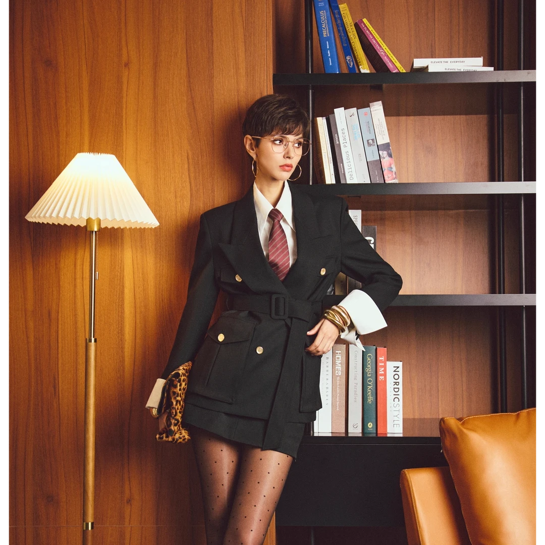 【G511-G520】认真听主播介绍-设计款-上衣