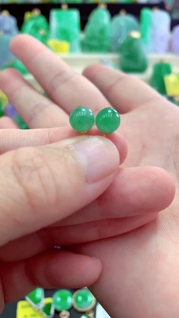 吊坠(不含链)18K金镶嵌翡翠耳钉一对