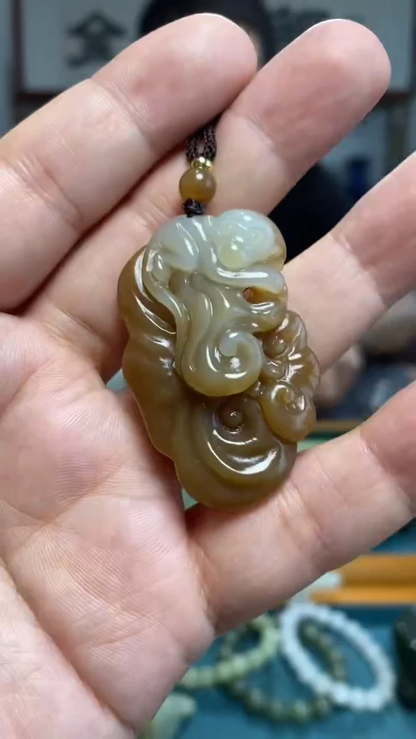 颈饰未镶嵌和田玉30