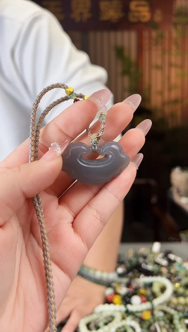 【闪购商品】和田玉颈饰未镶嵌多样性发一