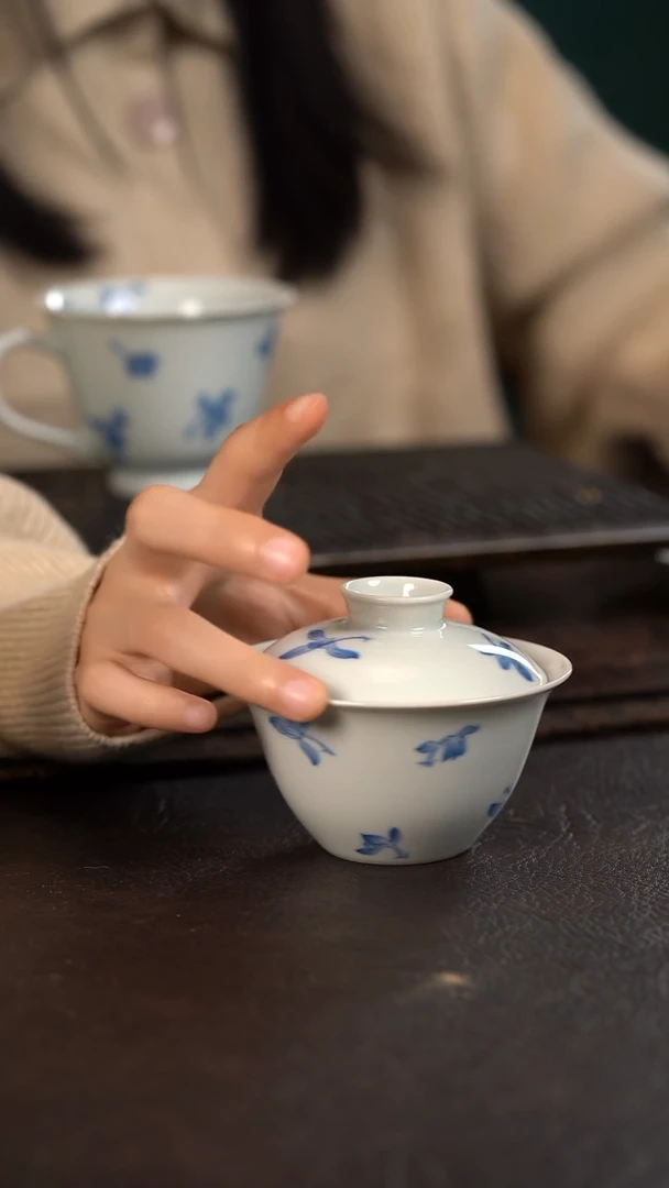 【闪购商品】杯聚澜堂兰花头卧足盖碗