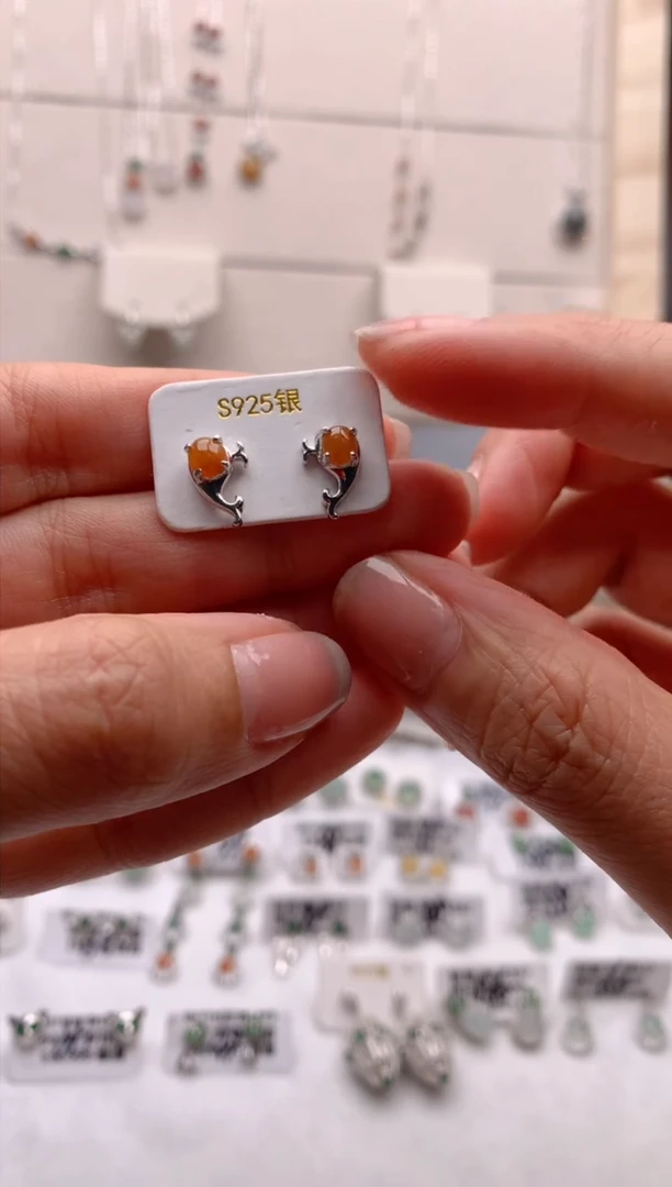 【闪购商品】翡翠耳饰银S925镶嵌1号