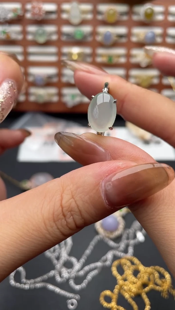 翡翠戒指银S925镶嵌一物一证一礼盒