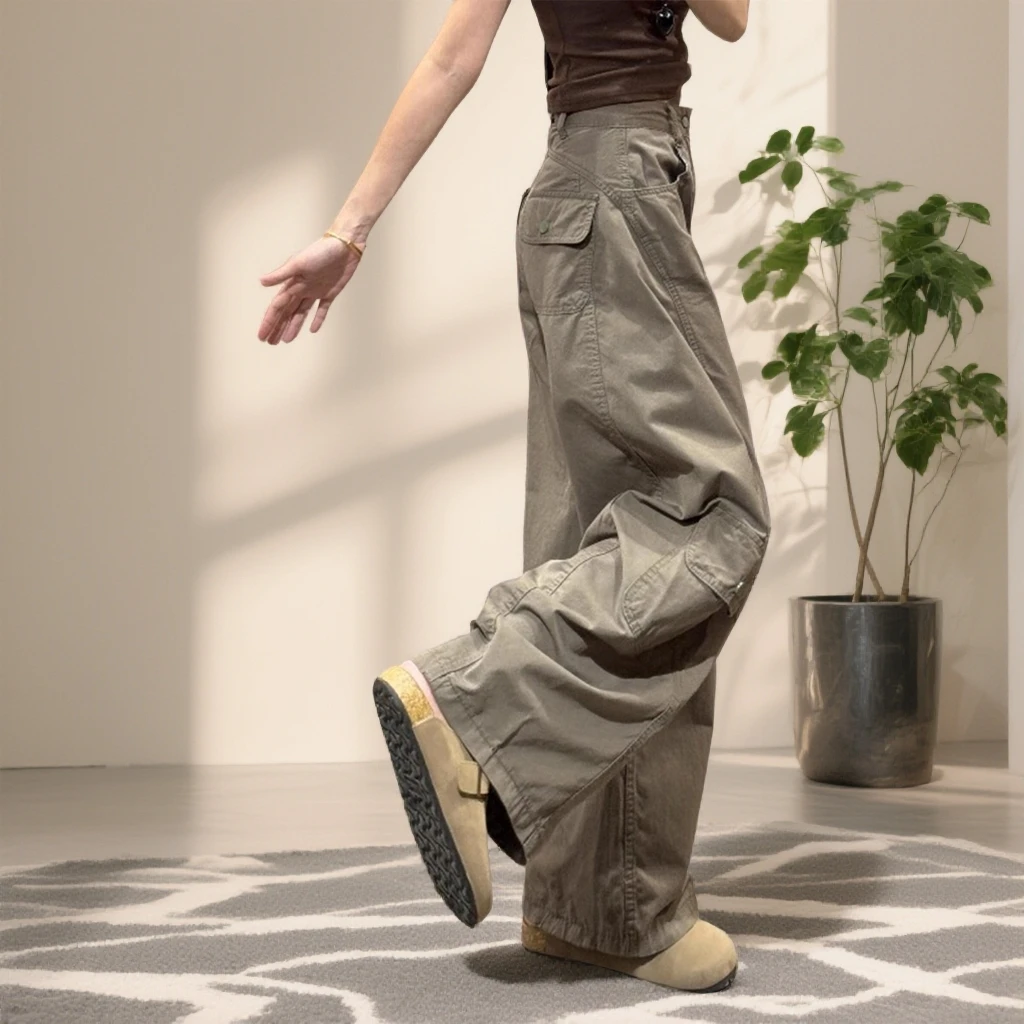 宽松显瘦工装裤军绿色美式工装弯刀裤女秋季新款大码休闲松弛感裤